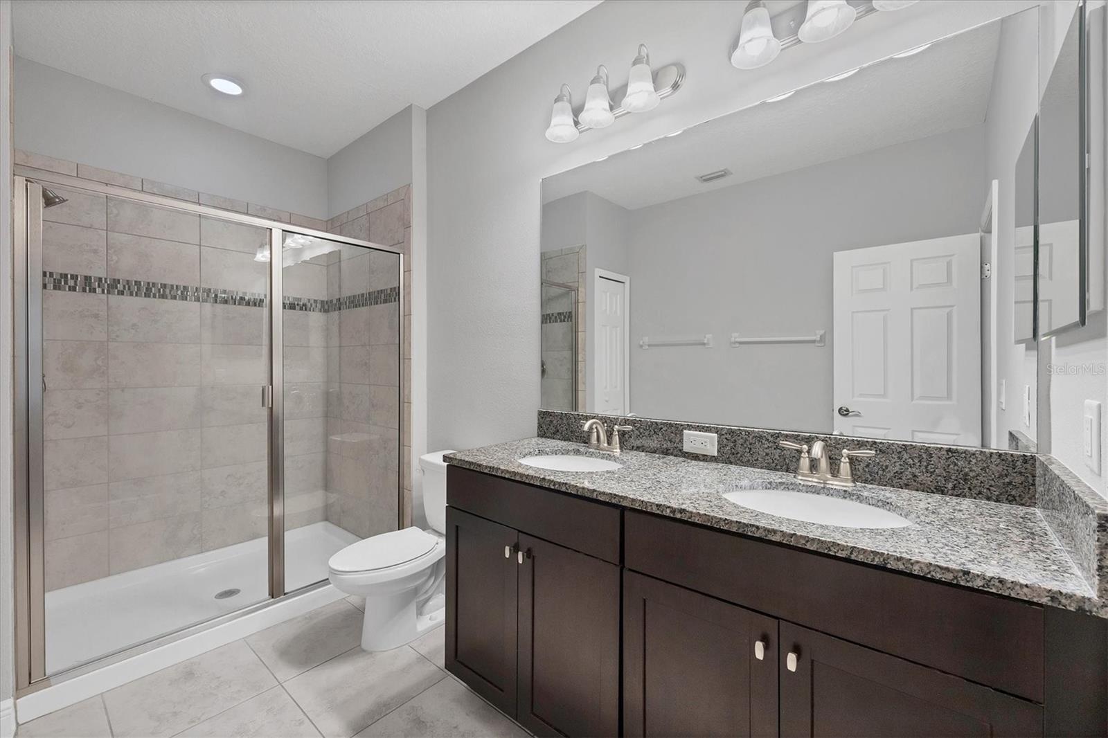 7826 52nd Ter E Property Photo 27