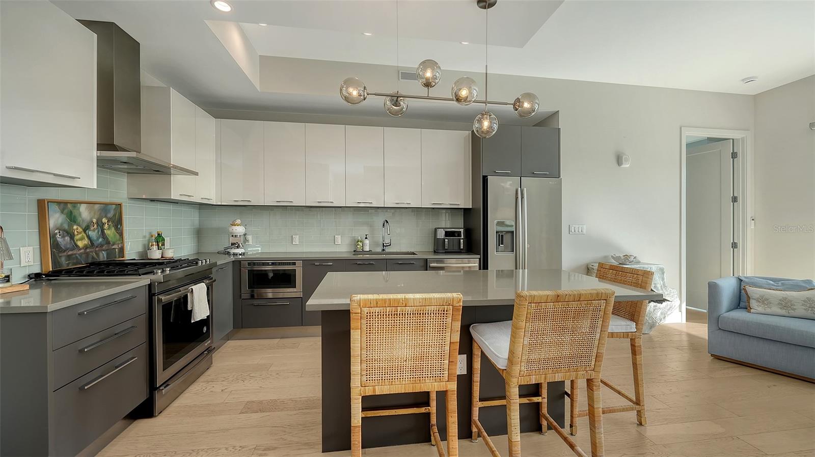 635 S Orange Ave #304 Property Photo 14