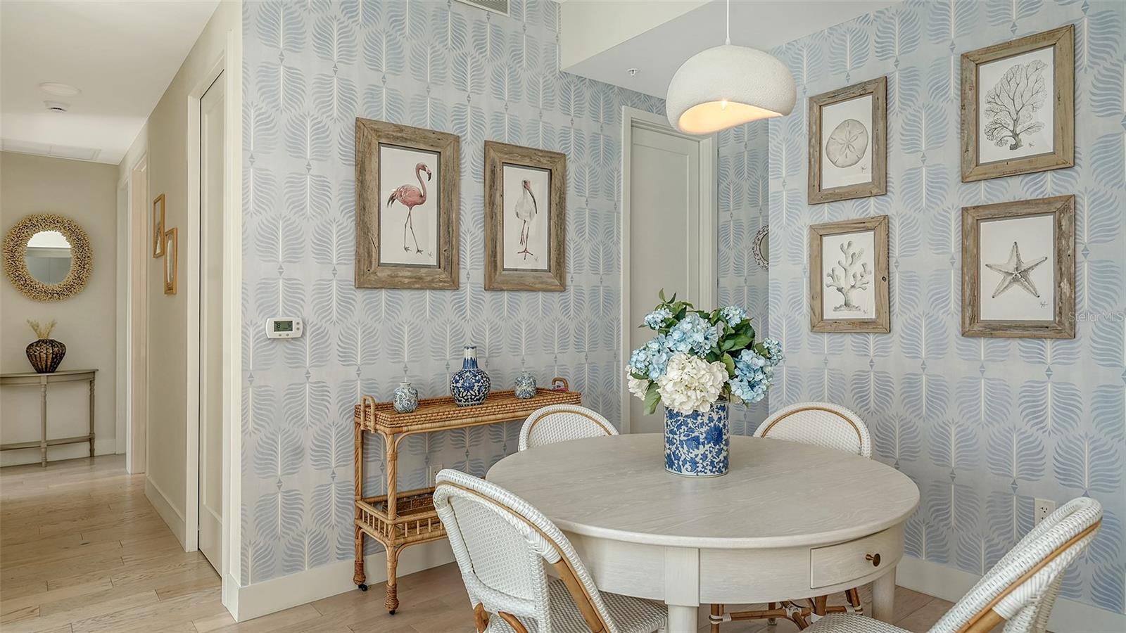 635 S Orange Ave #304 Property Photo 18