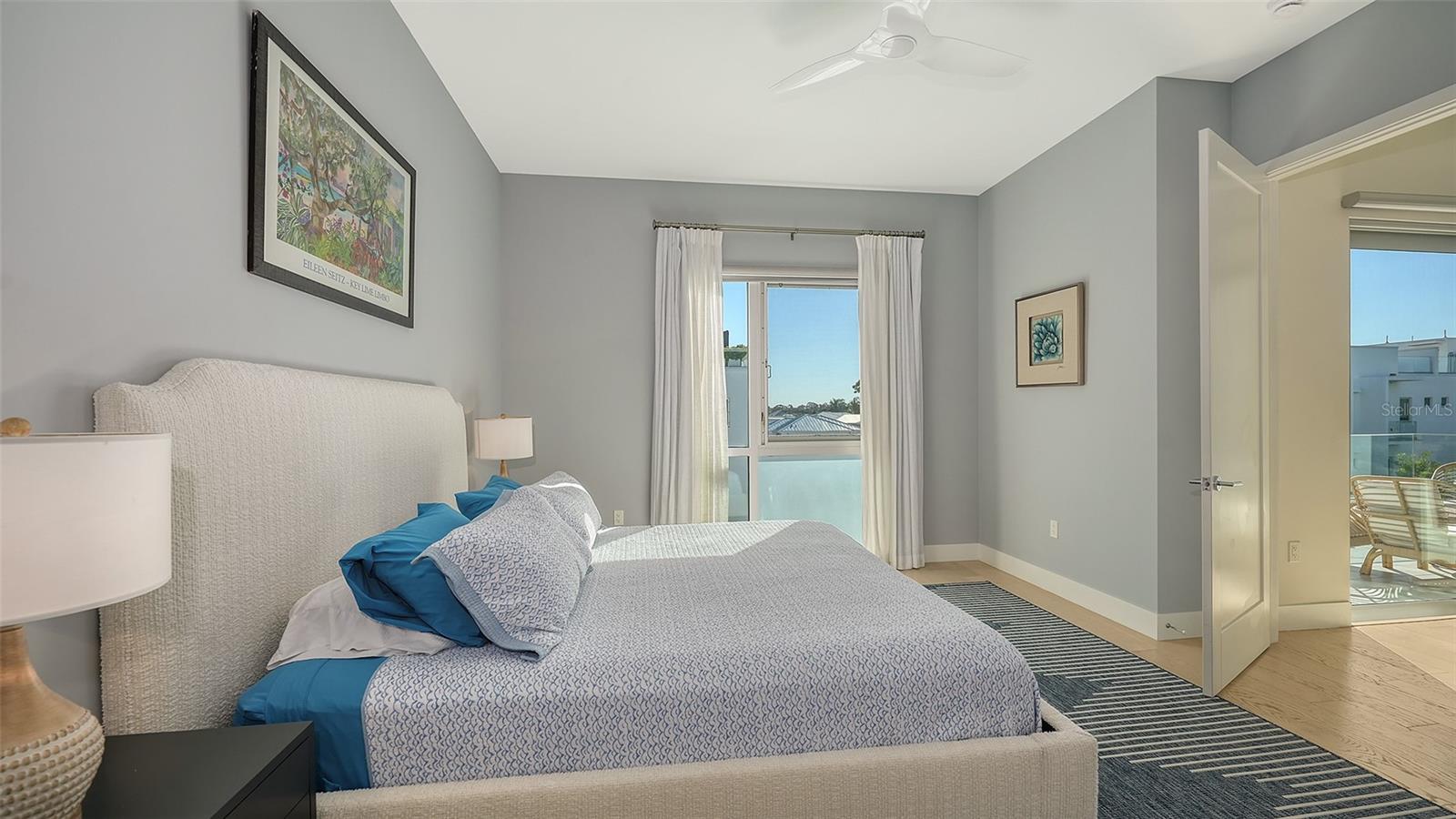 635 S Orange Ave #304 Property Photo 21