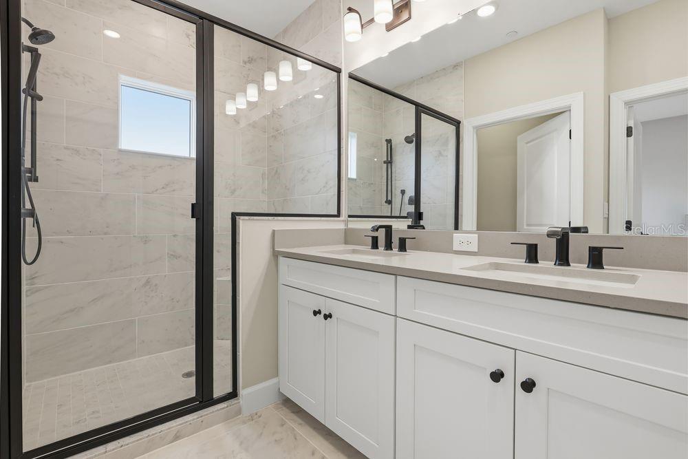 1624 Compass Pointe Ct #203 Property Photo 5
