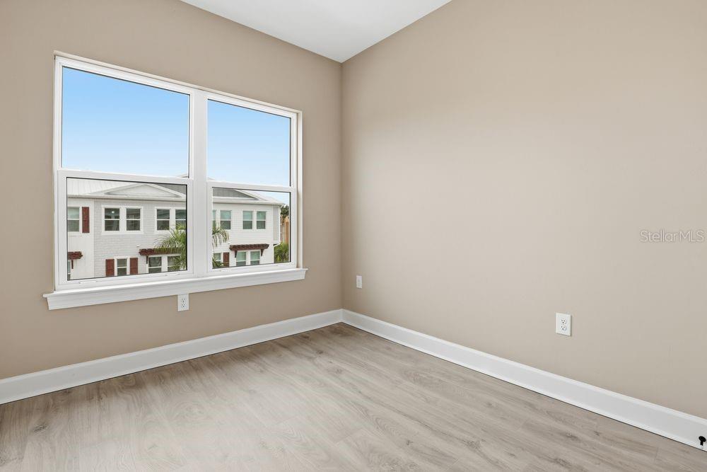 1624 Compass Pointe Ct #203 Property Photo 18