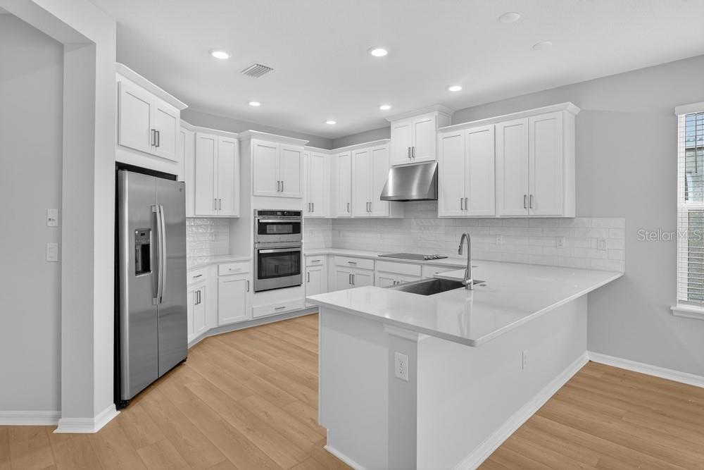 6932 Prairie Oak Way Property Photo 4