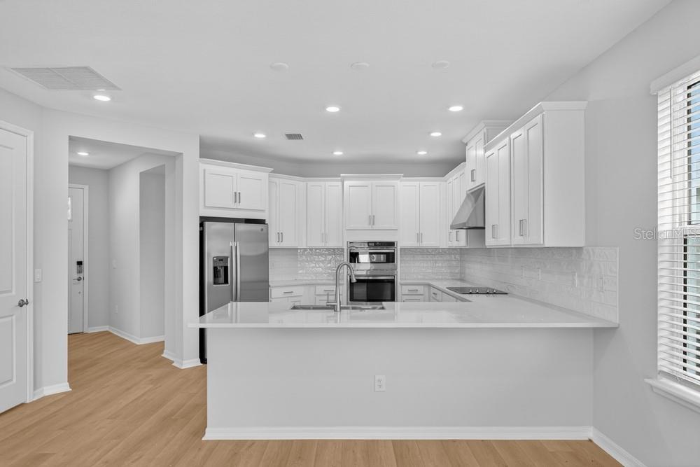 6932 Prairie Oak Way Property Photo 6