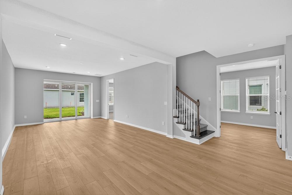 6932 Prairie Oak Way Property Photo 9