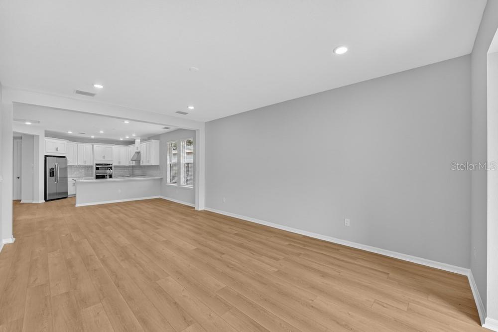 6932 Prairie Oak Way Property Photo 12