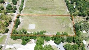 1702 30th St Se Property Photo 2
