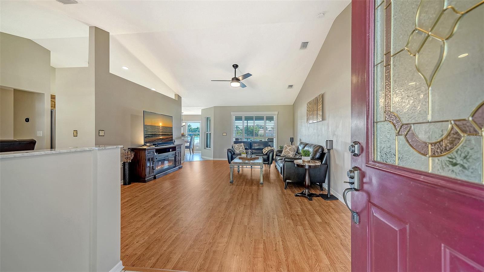 6509 67th Ct E Property Photo 3