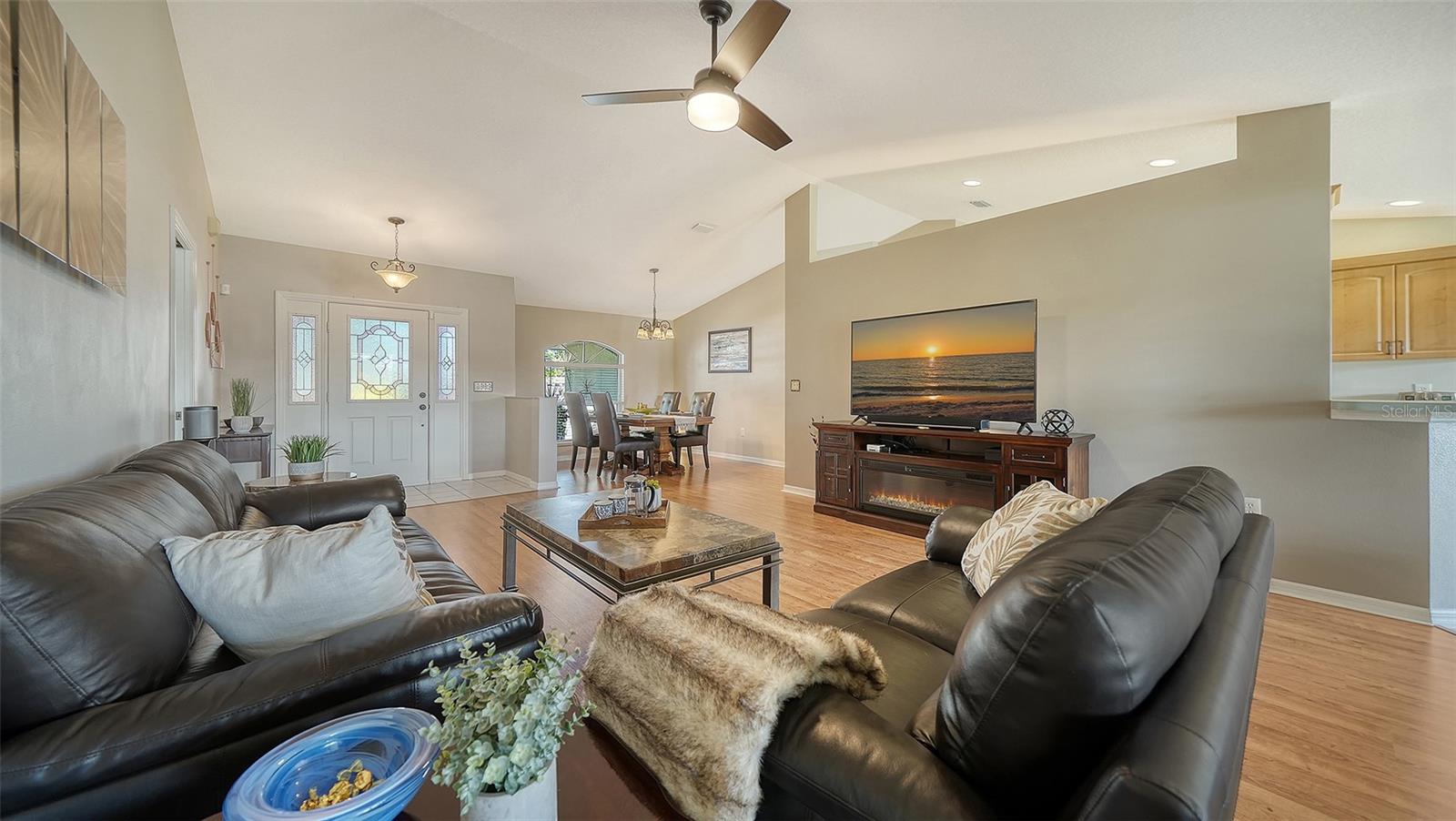 6509 67th Ct E Property Photo 7