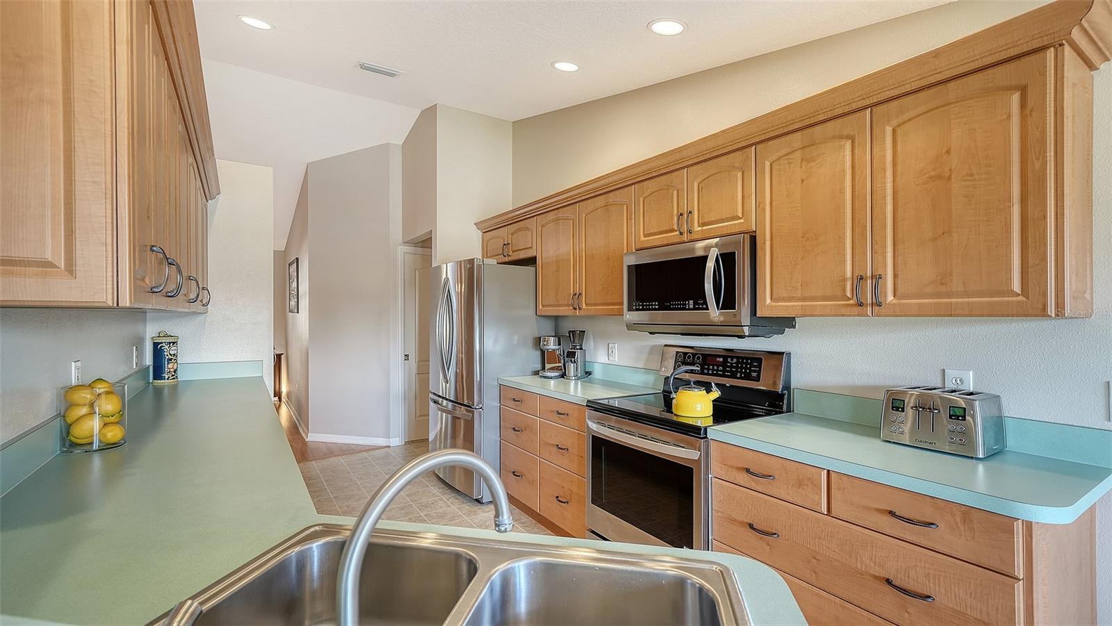 6509 67th Ct E Property Photo 15