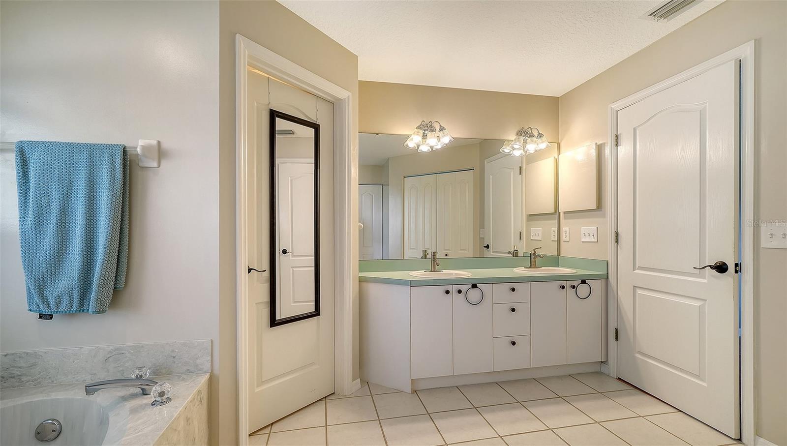 6509 67th Ct E Property Photo 20