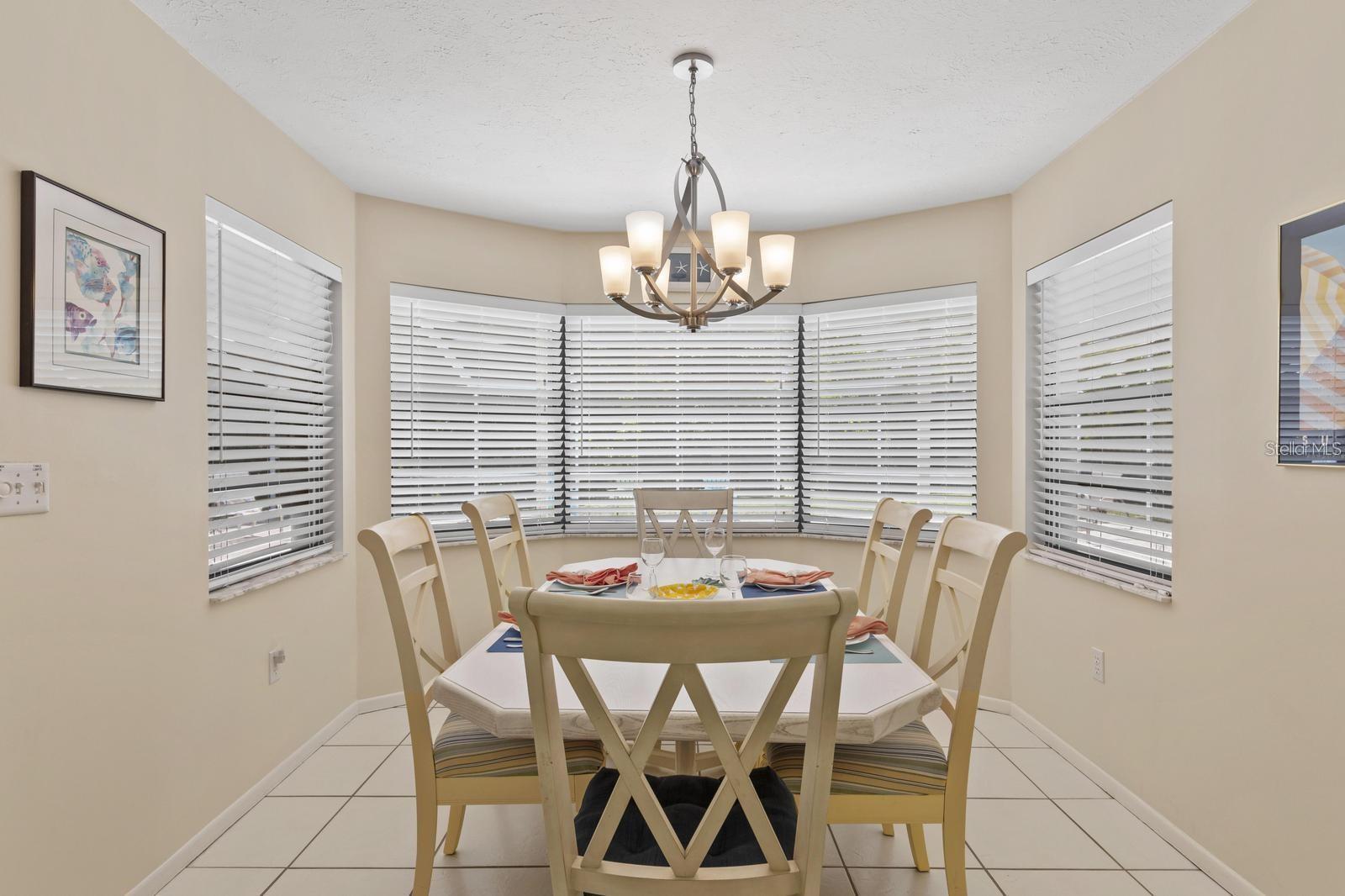 1895 Buccaneer Cir Property Photo 4
