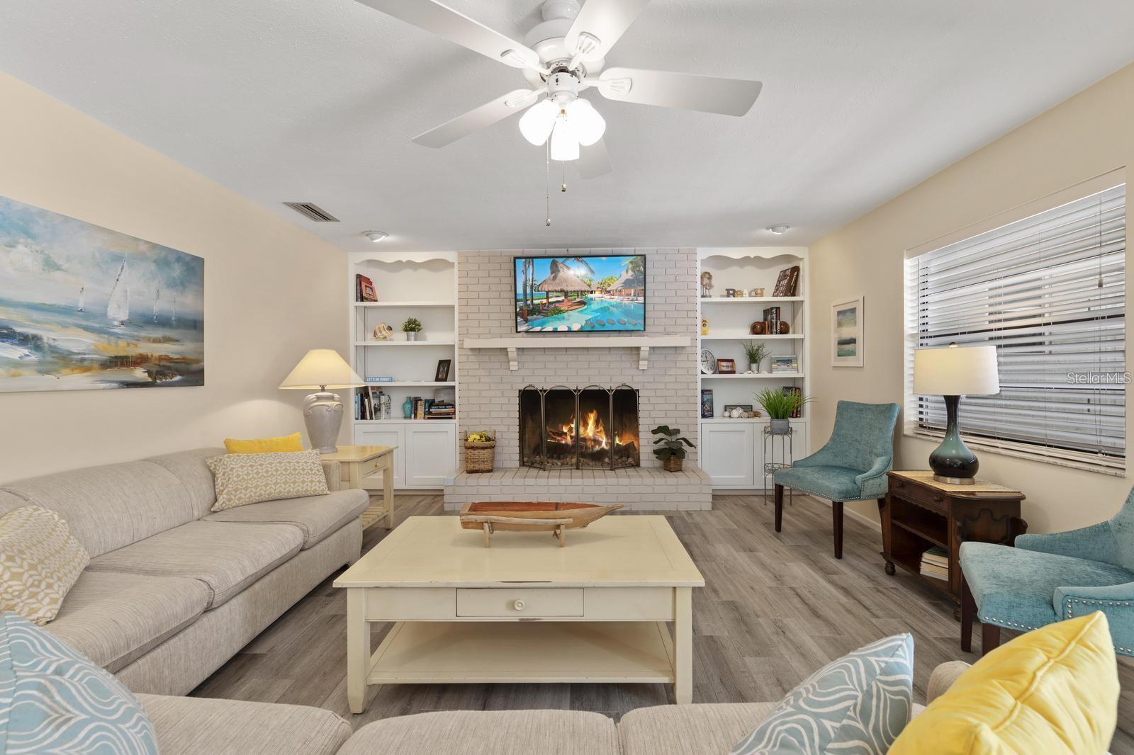1895 Buccaneer Cir Property Photo 11