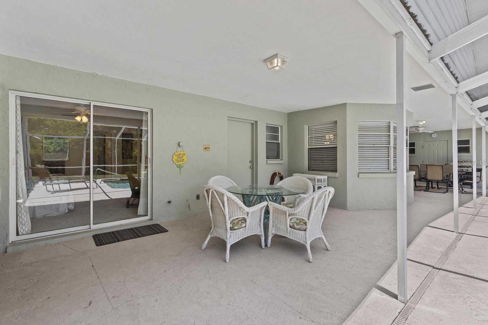 1895 Buccaneer Cir Property Photo 25
