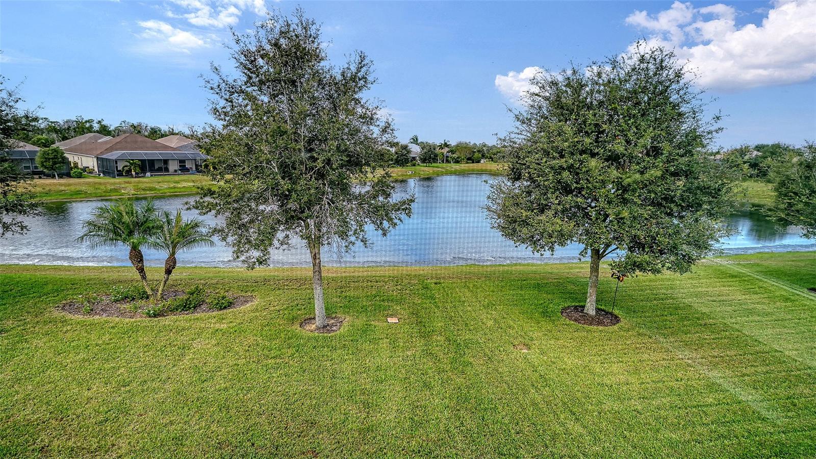 1121 Thornbury Dr Property Photo 33