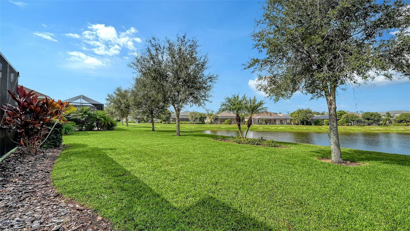 1121 Thornbury Dr Property Photo 41