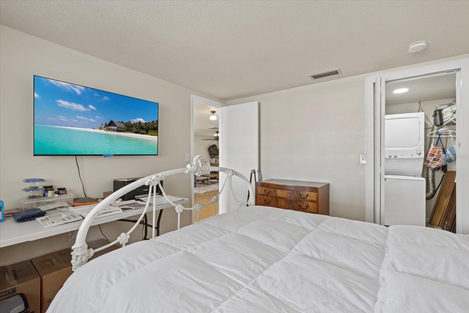 680 Circlewood Dr #w3 Property Photo 13