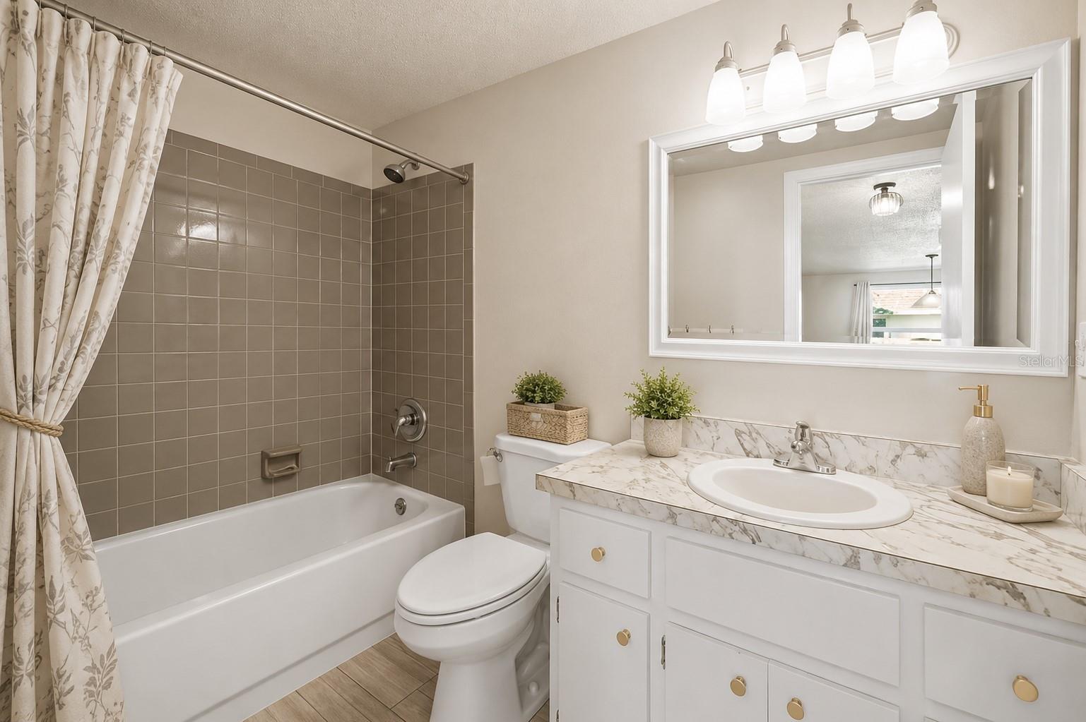 680 Circlewood Dr #w3 Property Photo 14