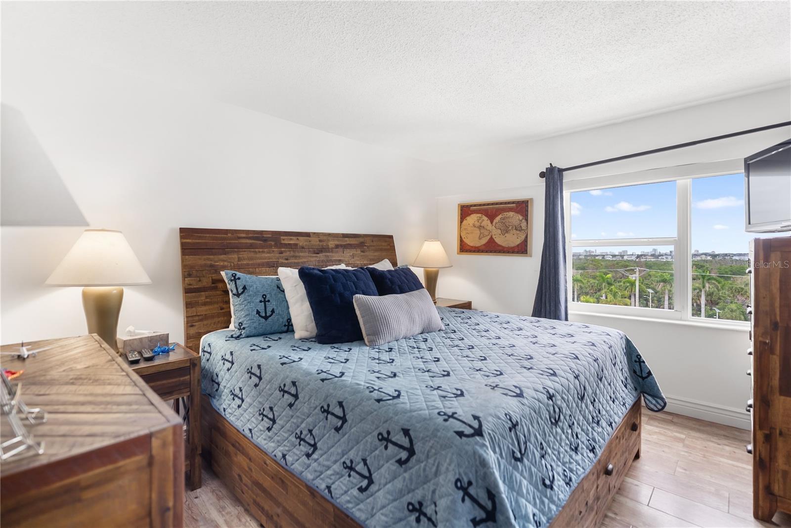 1750 Benjamin Franklin Dr #6g Property Photo 19