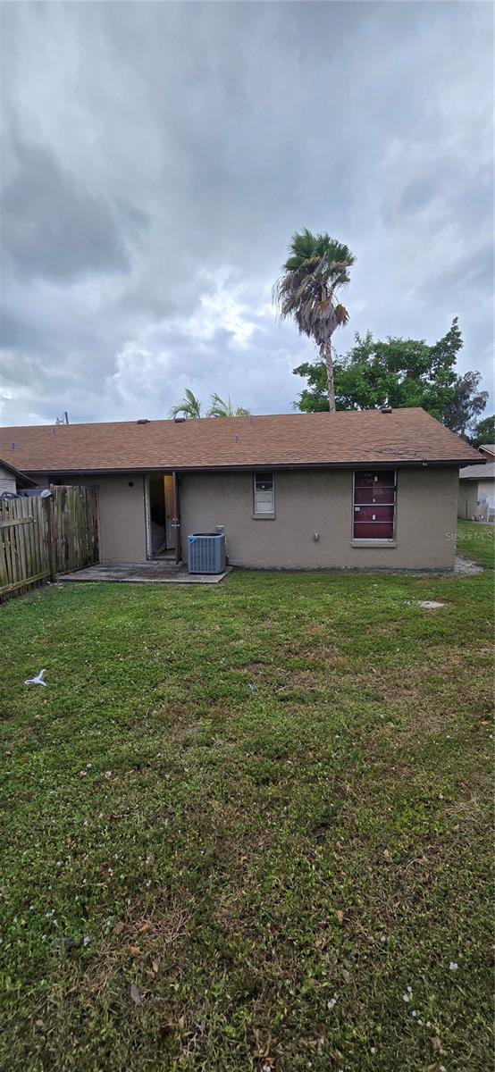 5919 13th Street Ct E Property Photo 8