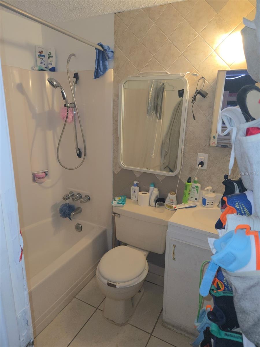 5919 13th Street Ct E Property Photo 12