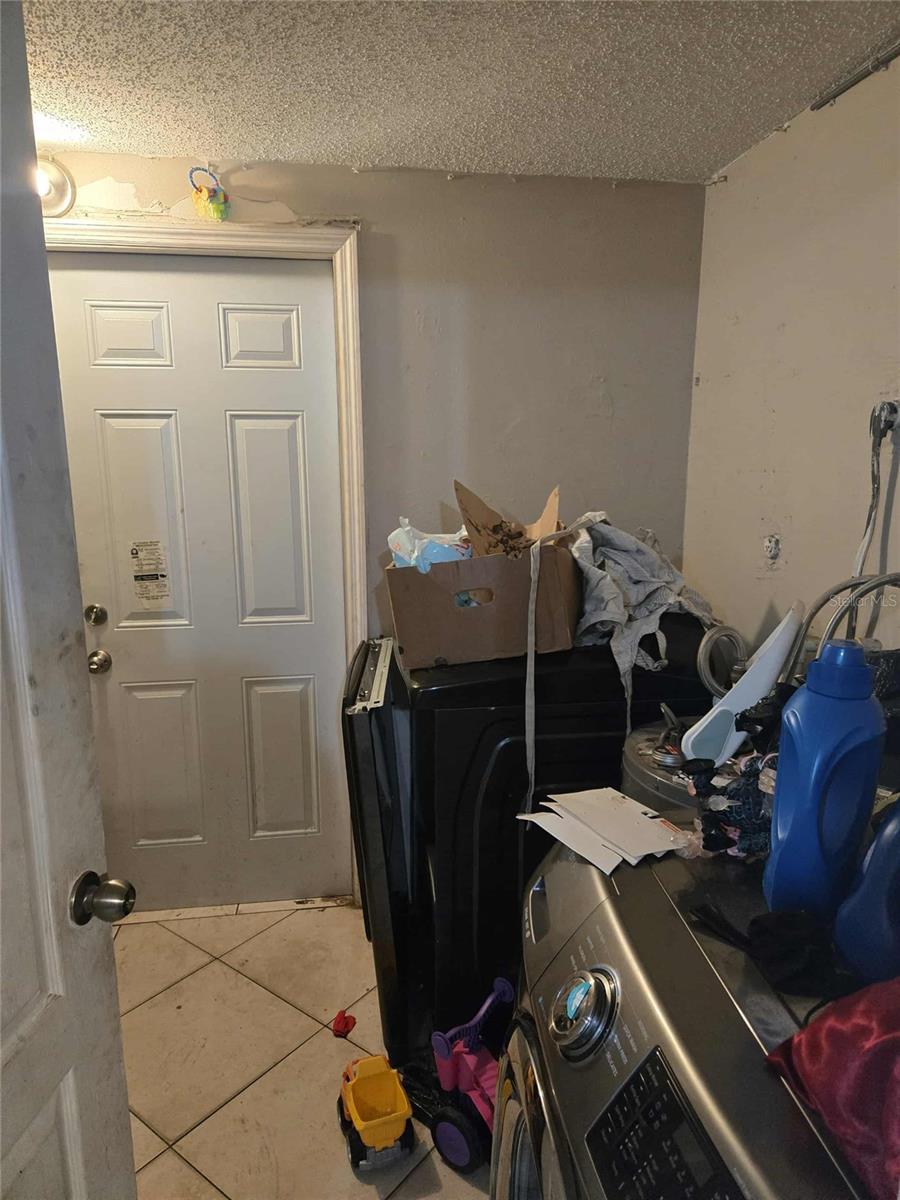 5919 13th Street Ct E Property Photo 17