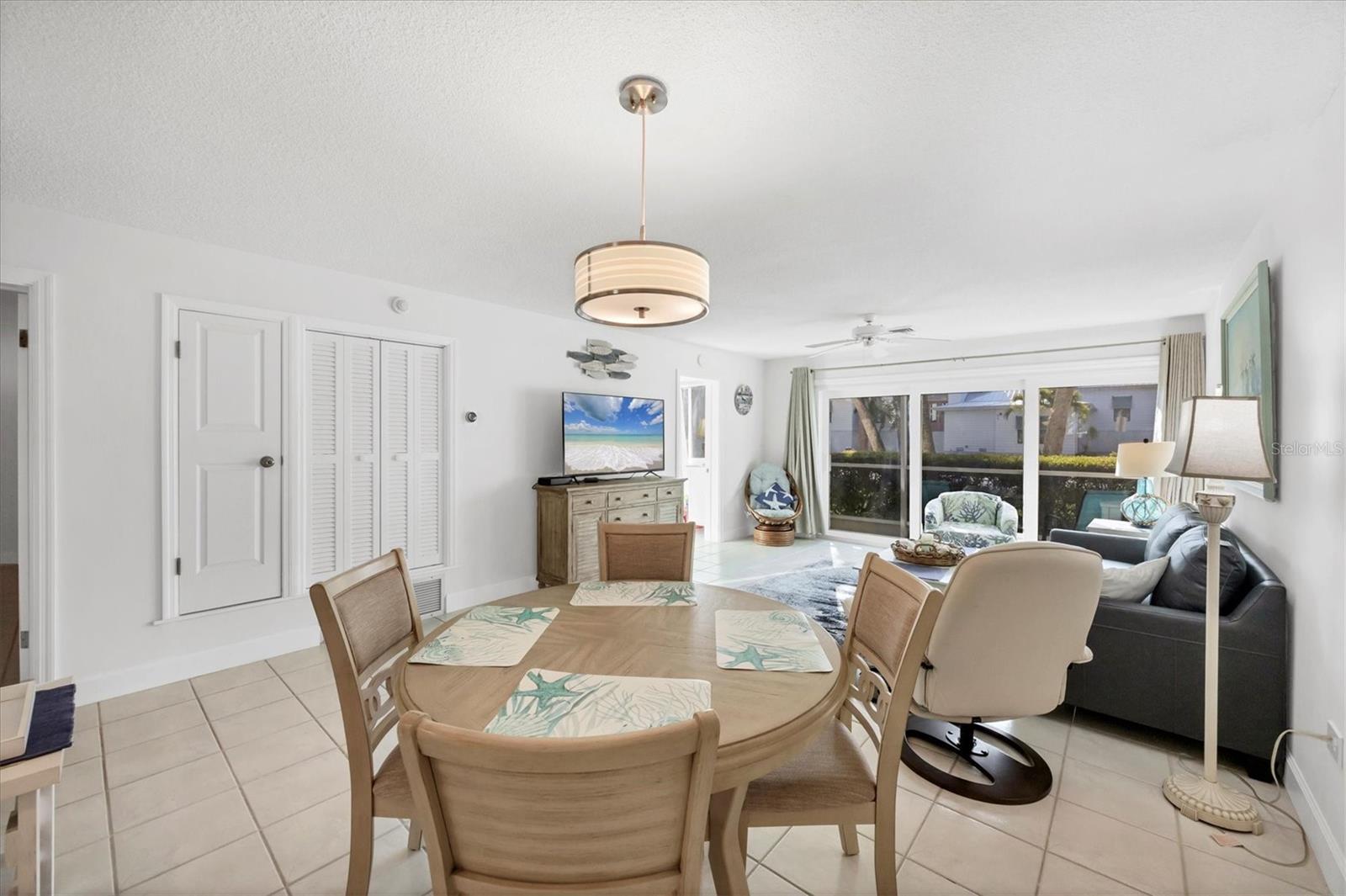 500 S Washington Dr #3a Property Photo 11