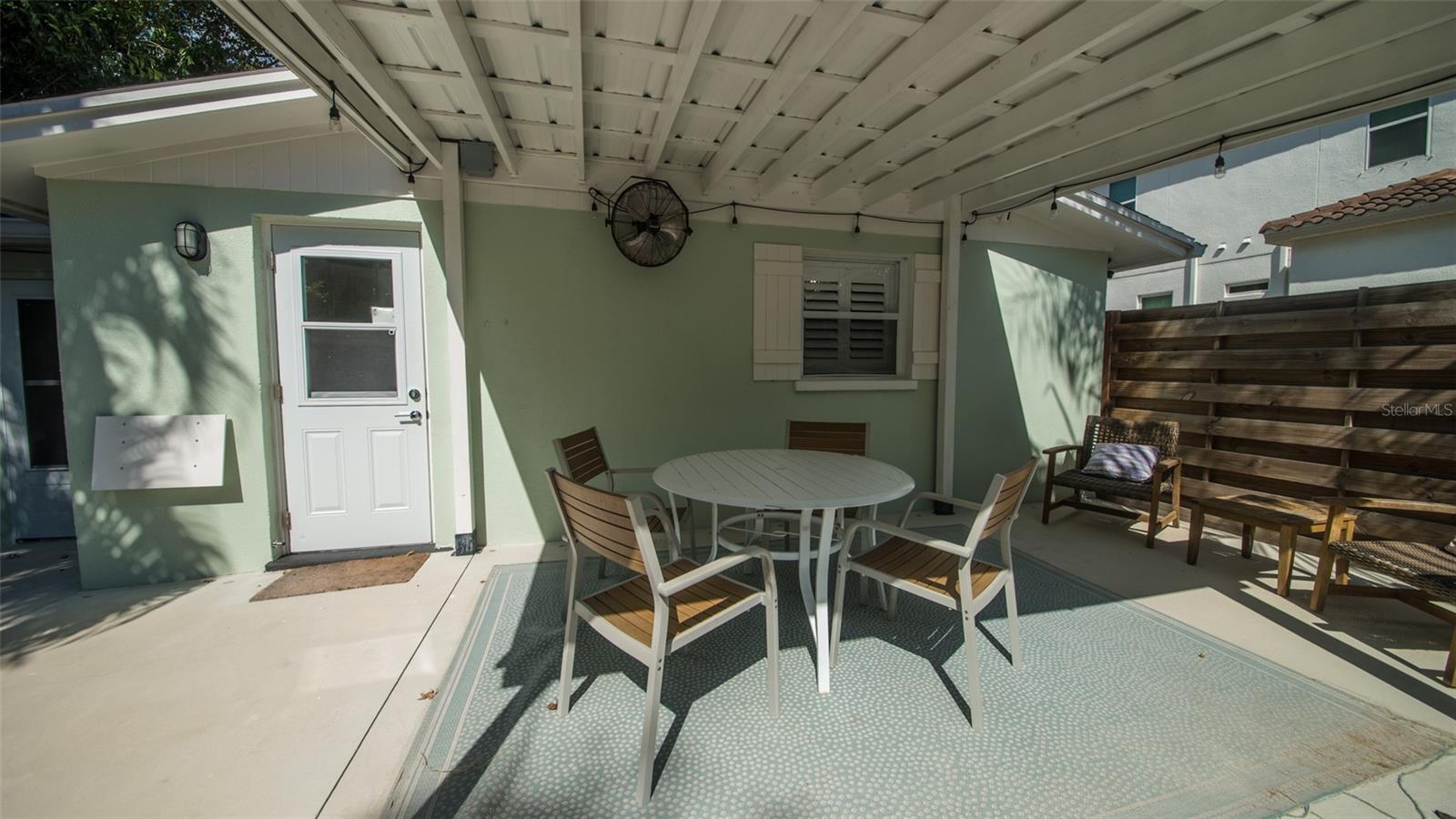 1805 Ivanhoe St Property Photo 12