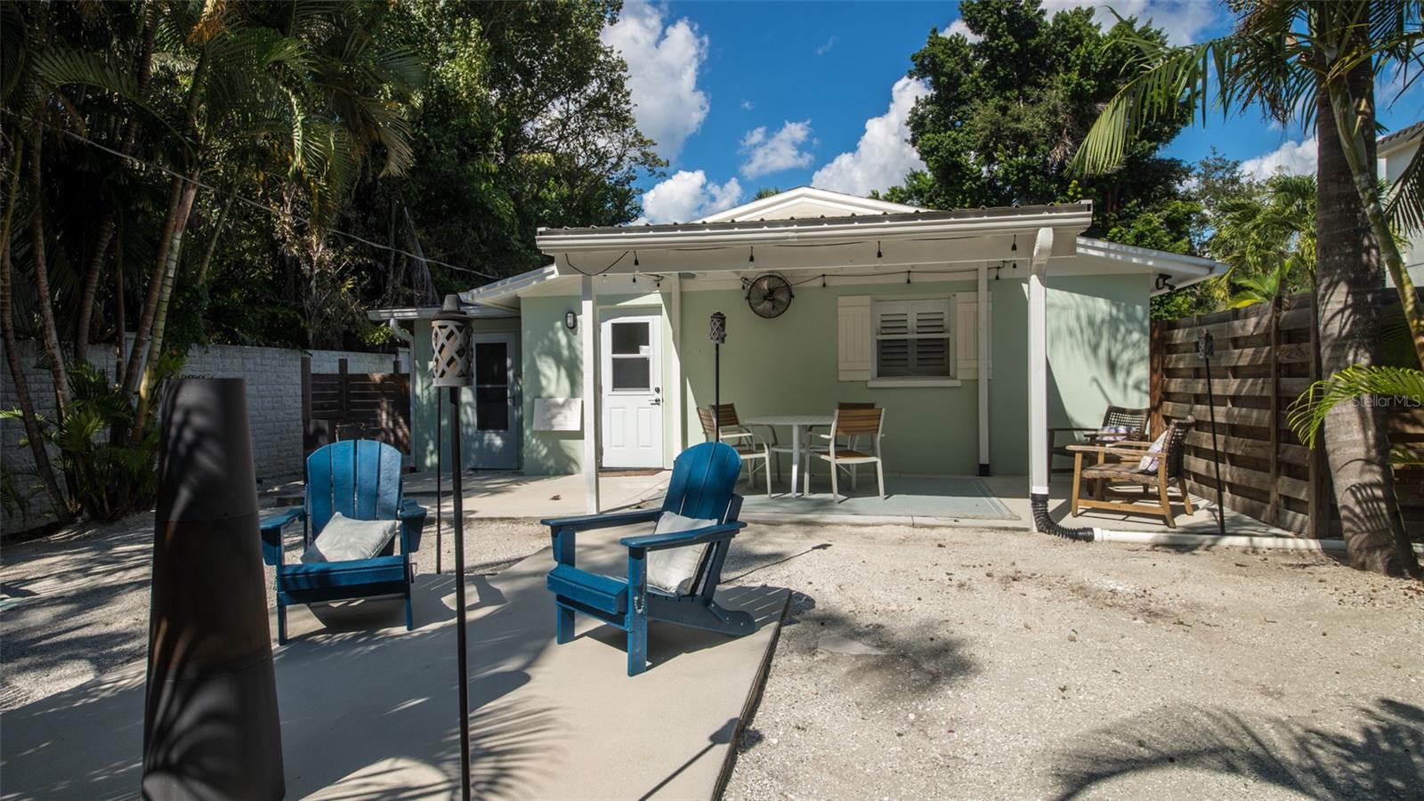 1805 Ivanhoe St Property Photo 13