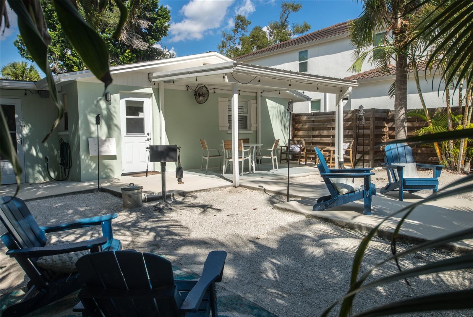 1805 Ivanhoe St Property Photo 14