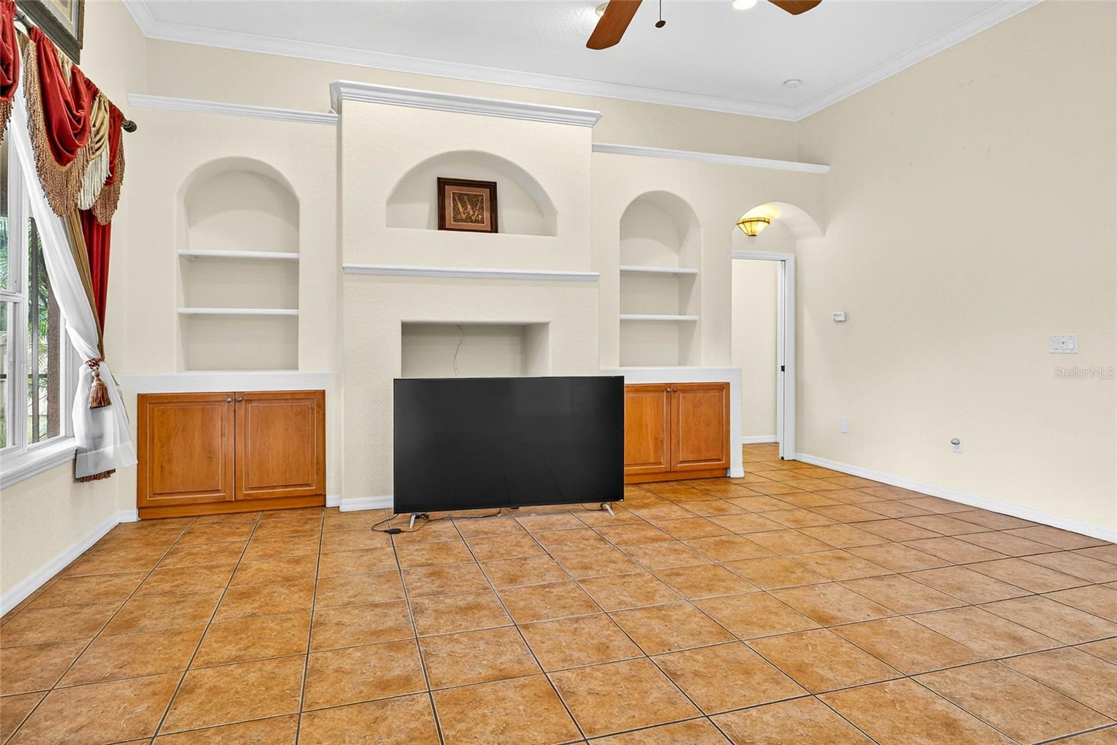 14743 1st Ave E Property Photo 15