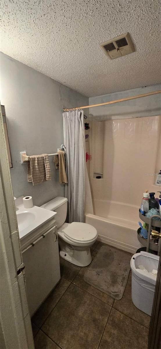 5923 13th Street Ct E Property Photo 2