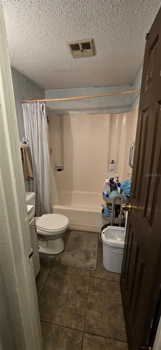 5923 13th Street Ct E Property Photo 4