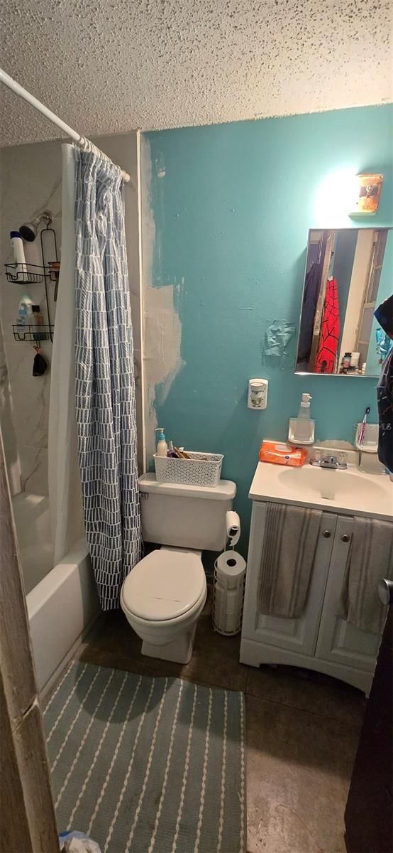 5923 13th Street Ct E Property Photo 6