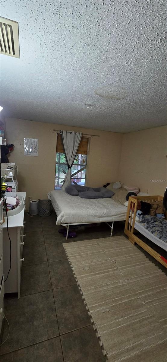 5923 13th Street Ct E Property Photo 7