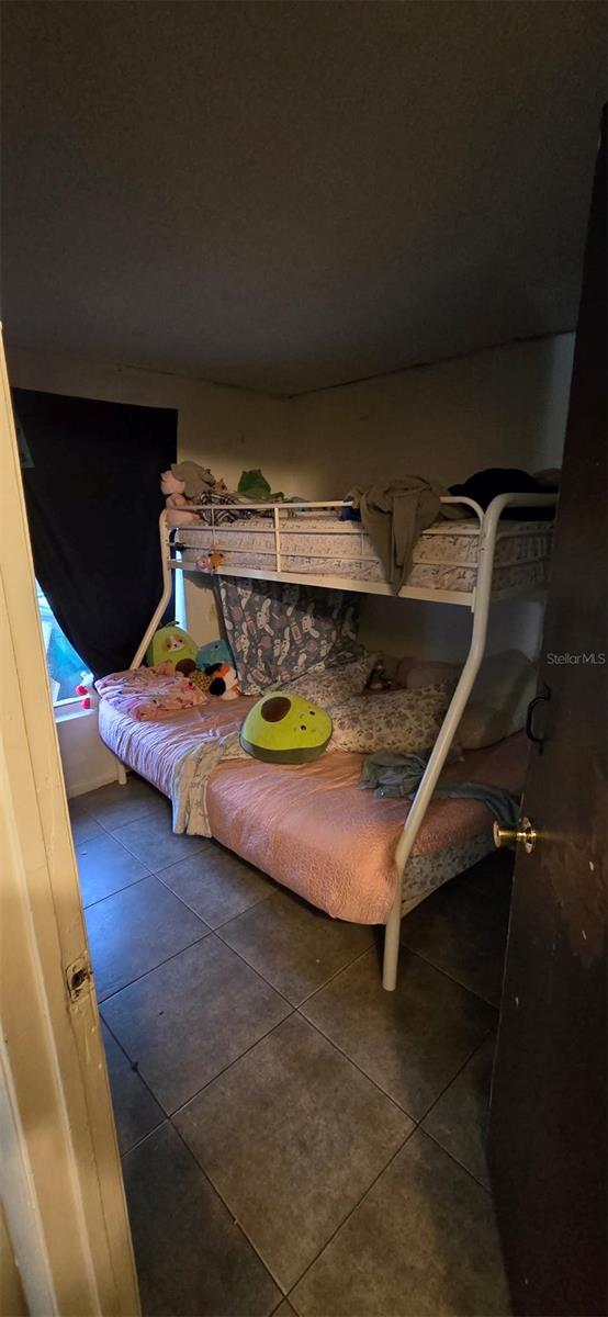 5923 13th Street Ct E Property Photo 8