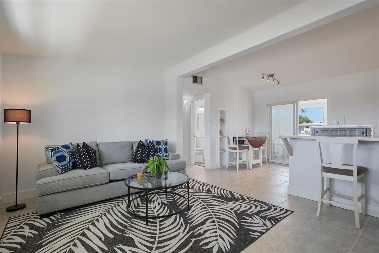 125 Palmetto Cir Ne Property Photo 9