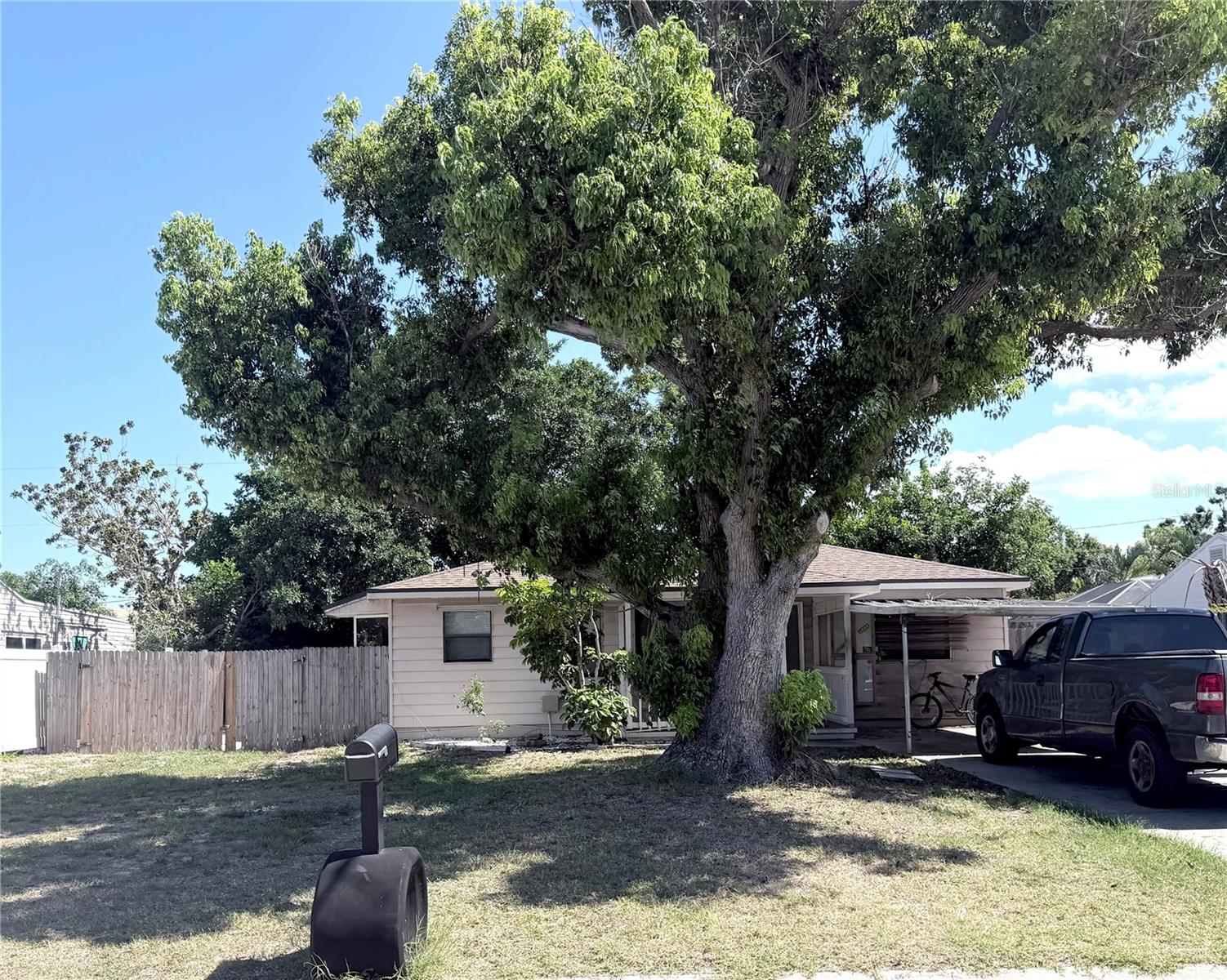 2171 ORCHID ST Property Photo 1