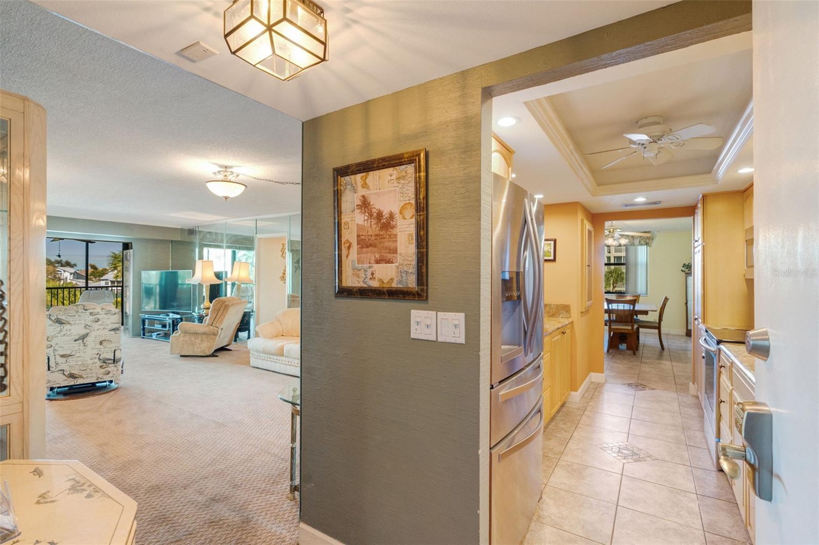 5855 Midnight Pass Rd #318 Property Photo 8