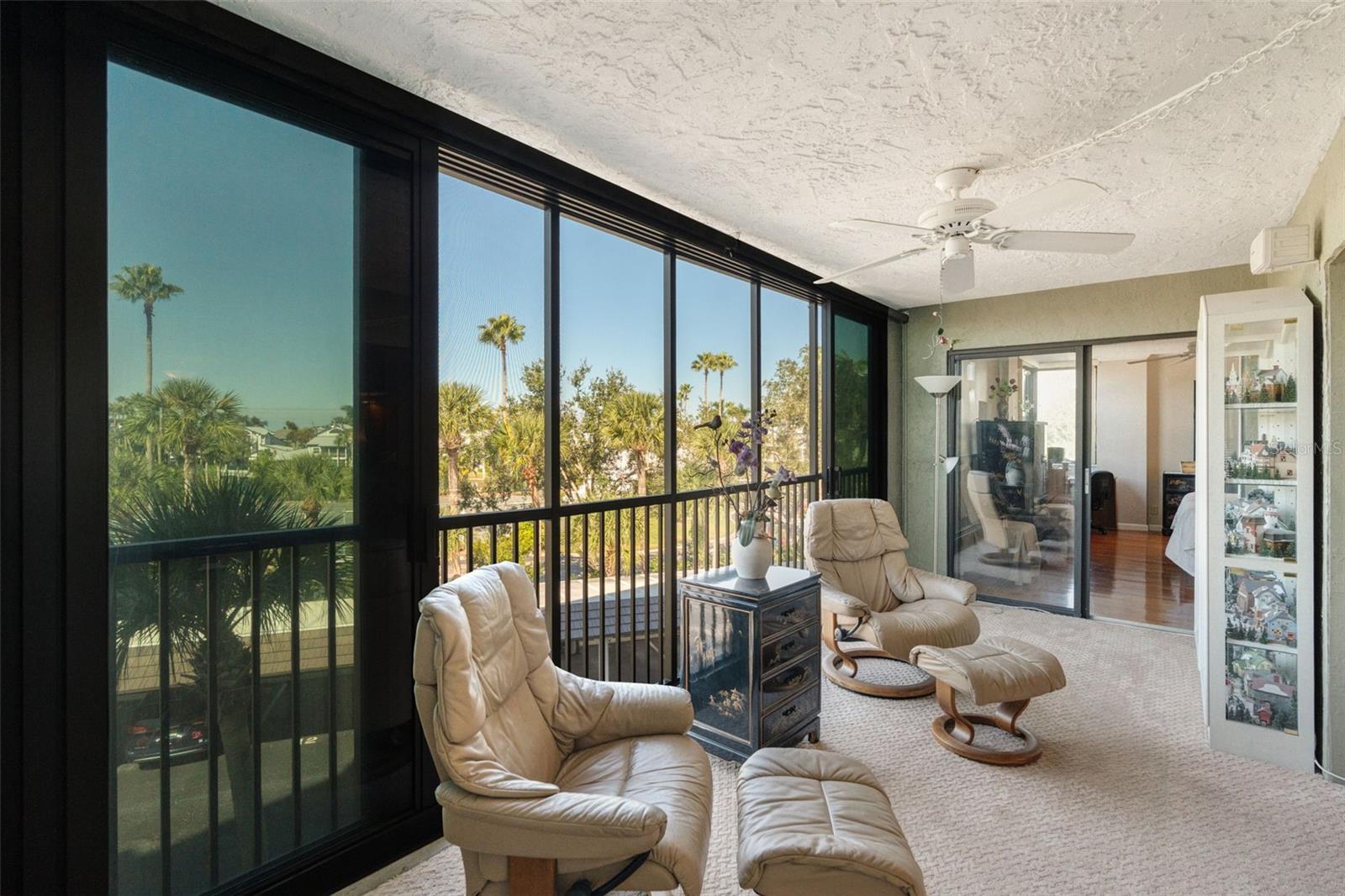 5855 Midnight Pass Rd #318 Property Photo 22