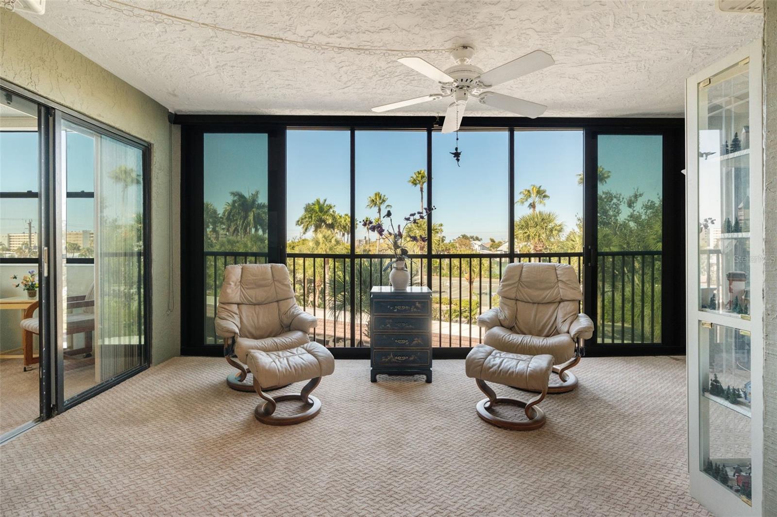 5855 Midnight Pass Rd #318 Property Photo 23