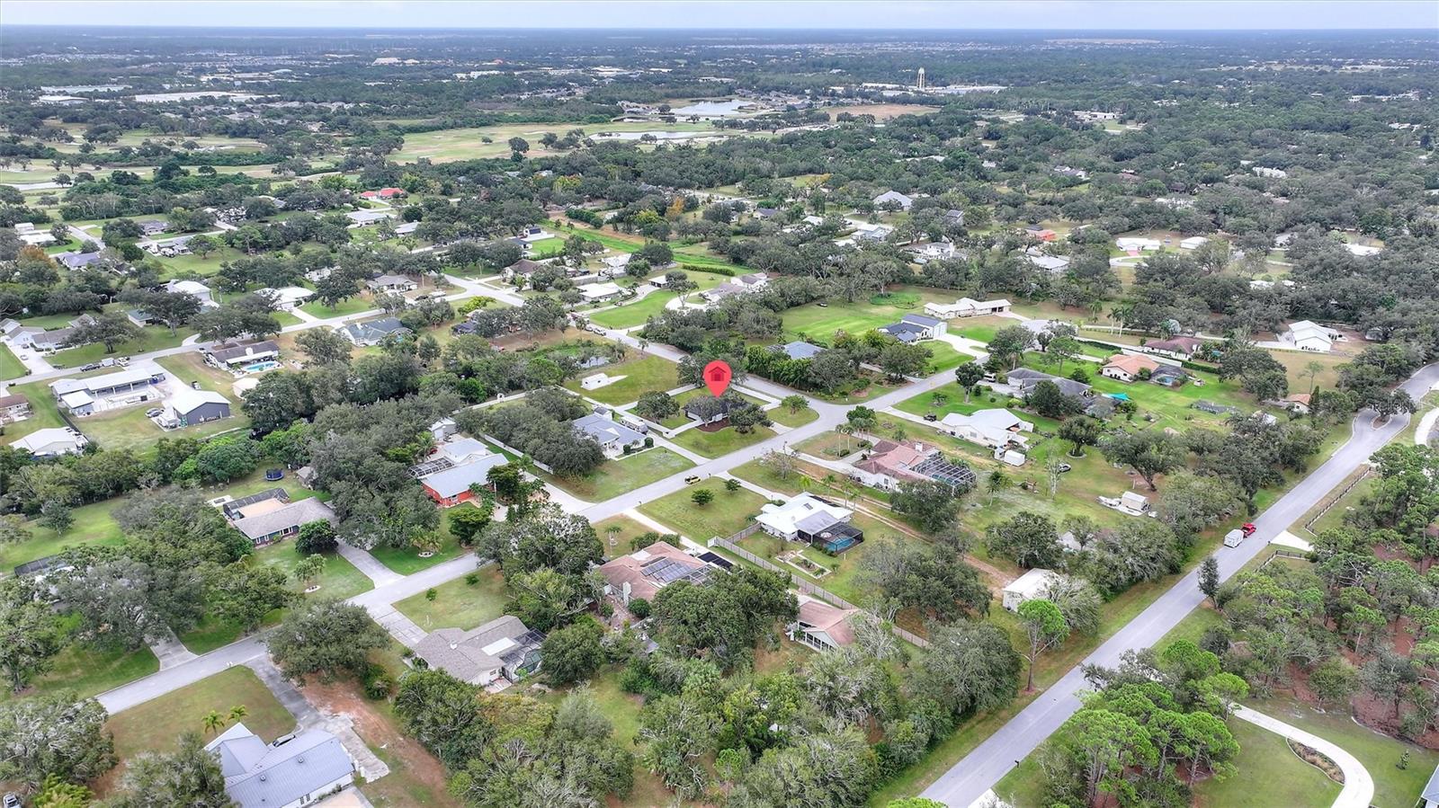 2054 Racimo Dr Property Photo 29