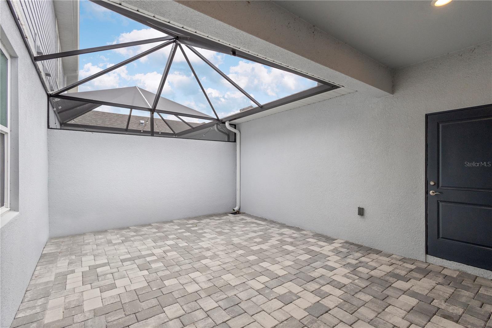 7304 Portlight Ln Property Photo 21