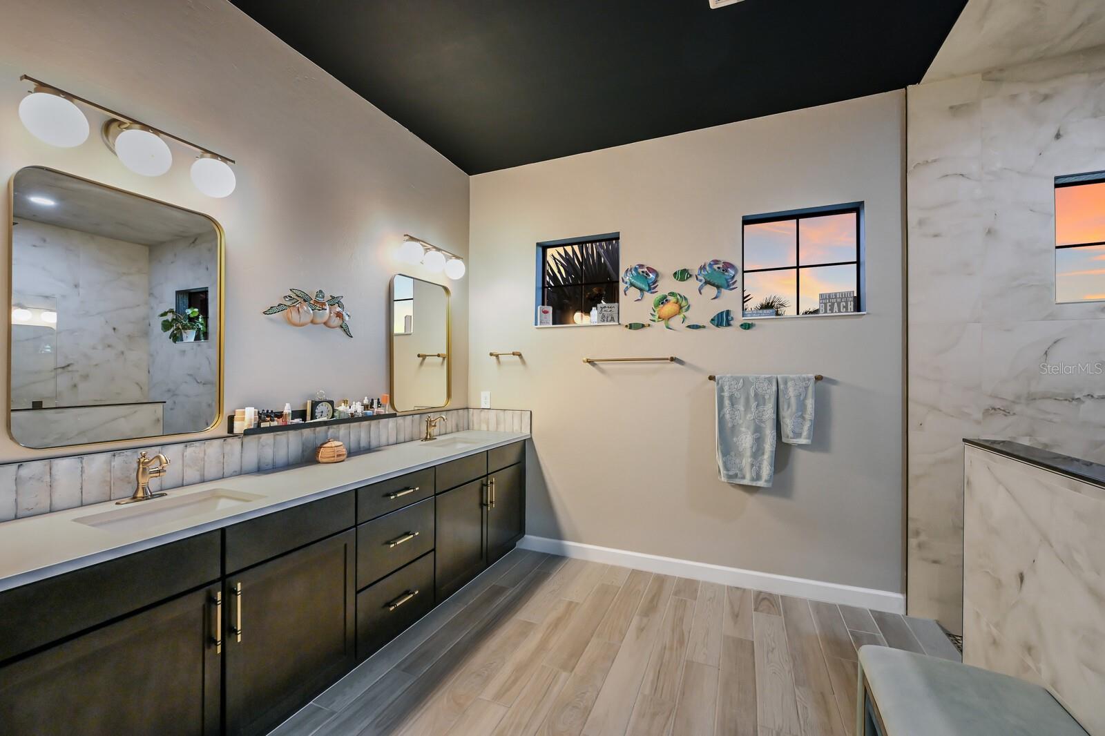 16113 Tradewind Ter Property Photo 12