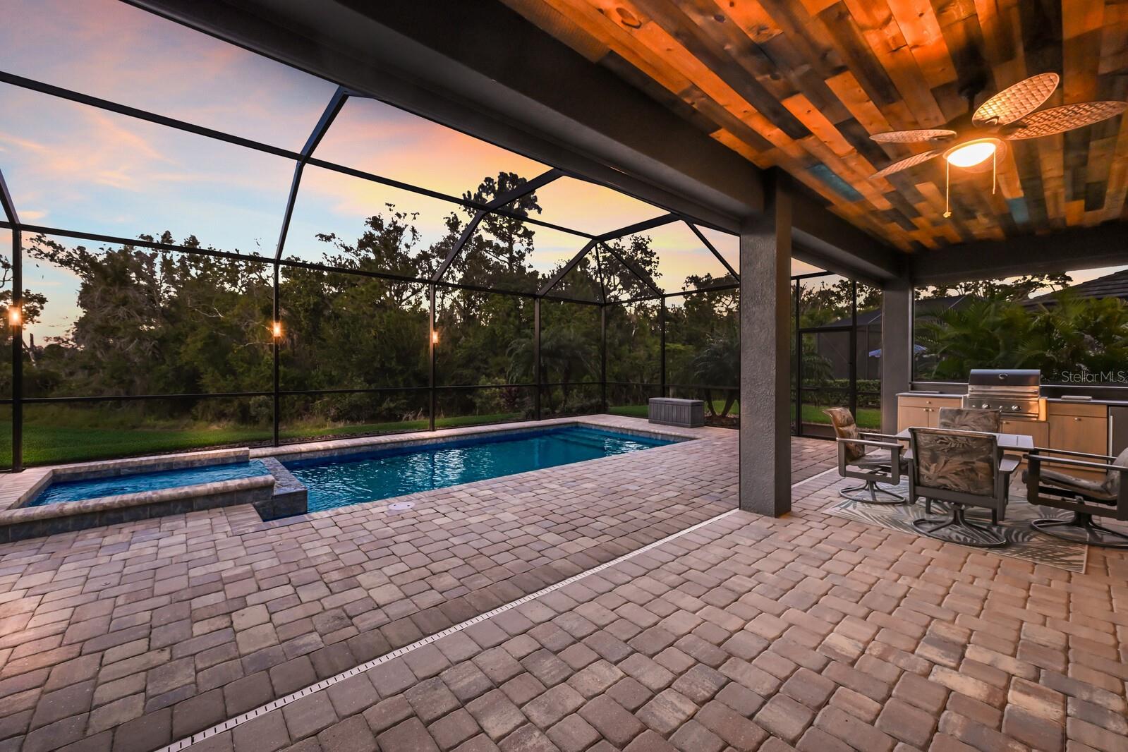 16113 Tradewind Ter Property Photo 14