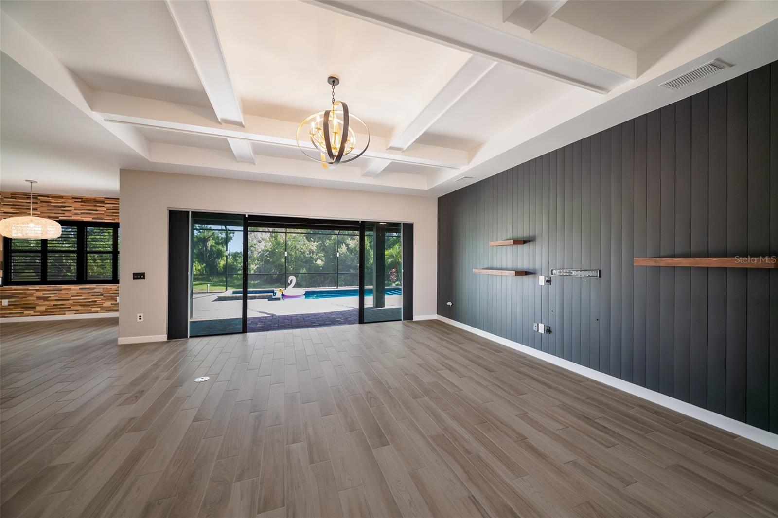 16113 Tradewind Ter Property Photo 23