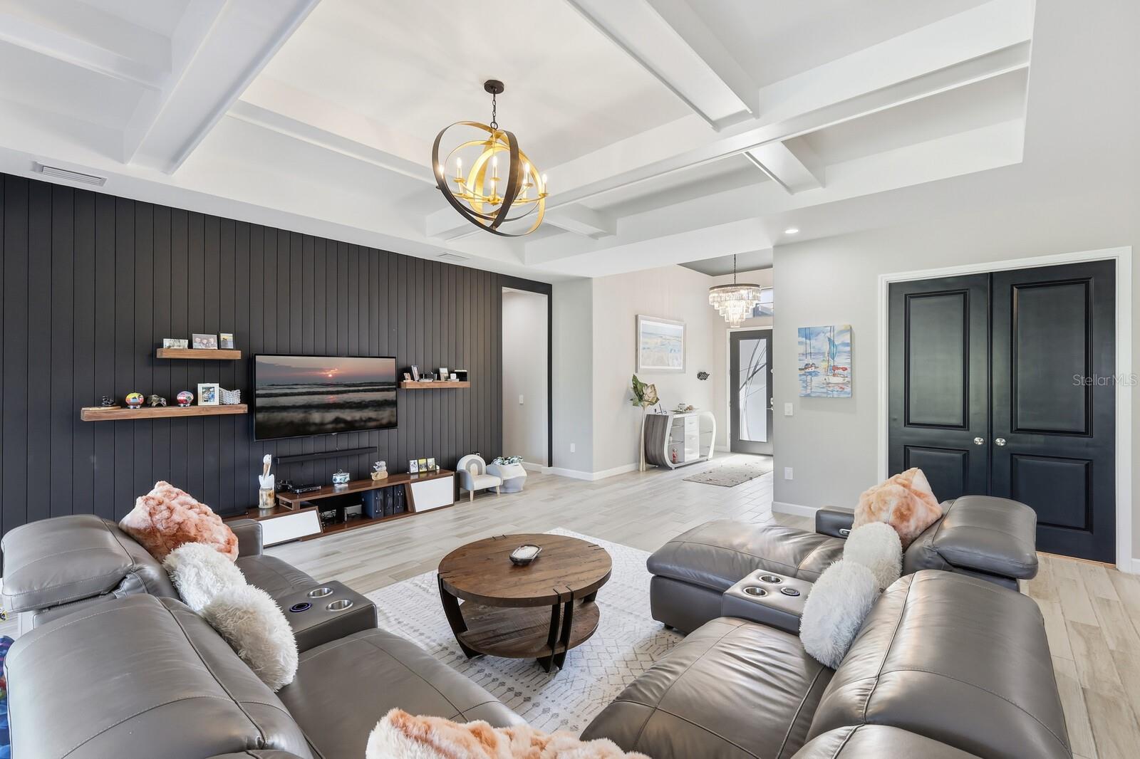 16113 Tradewind Ter Property Photo 24
