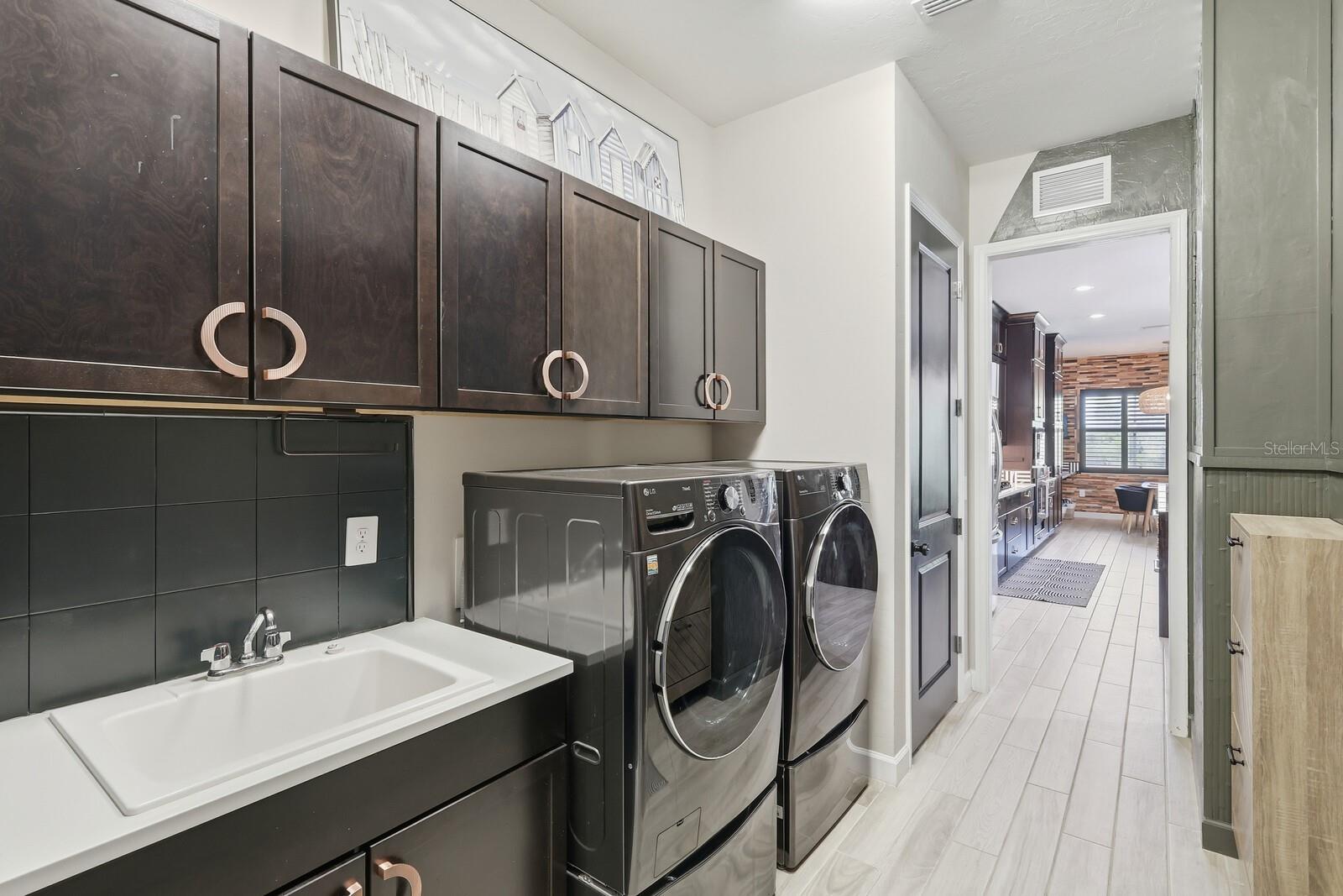 16113 Tradewind Ter Property Photo 33