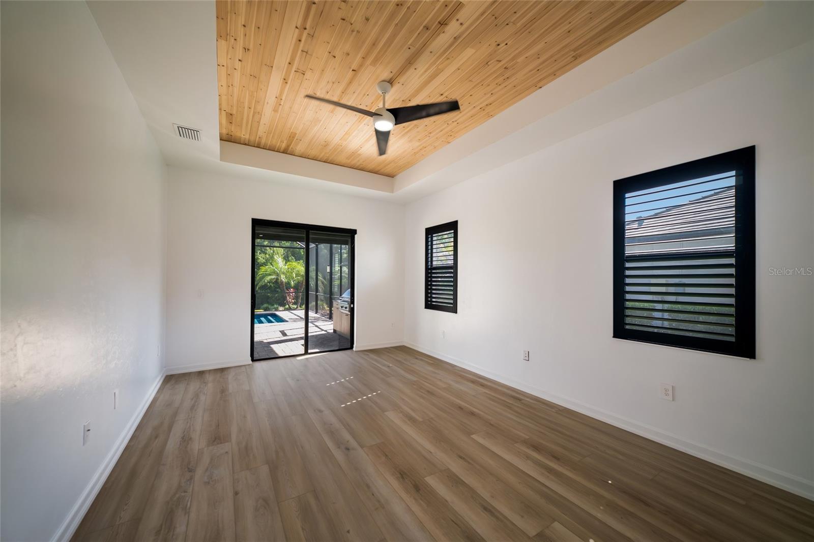 16113 Tradewind Ter Property Photo 39