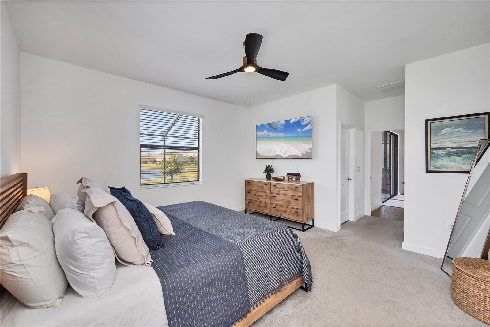 15716 Barefoot Beach Dr Property Photo 12